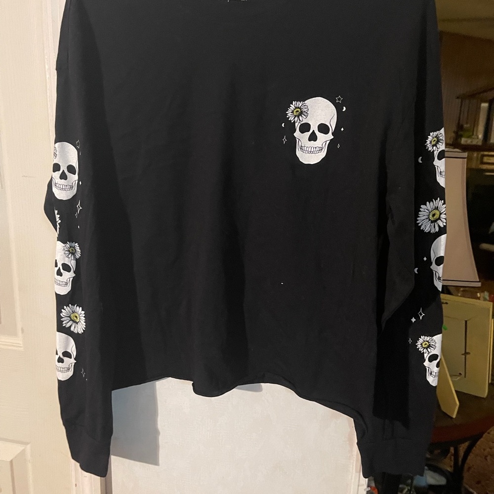 Miken Black Long Sleeve Shirt with Skull and Daisy Design